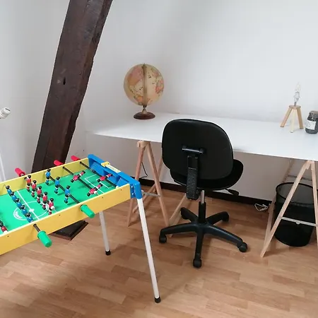 Prázdninový dům A Avec Garage Prive En Centre