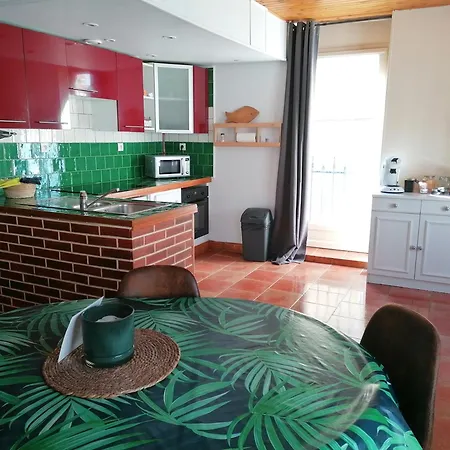 בית נופש A Avec Garage Prive En Centre Sées