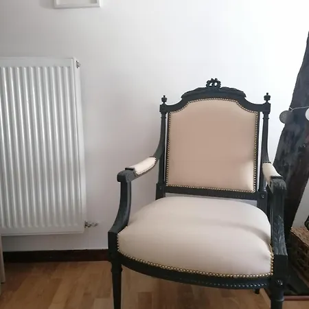 A Avec Garage Prive En Centre * Sées