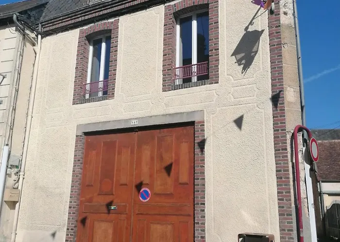 A Avec Garage Prive En Centre * Sees